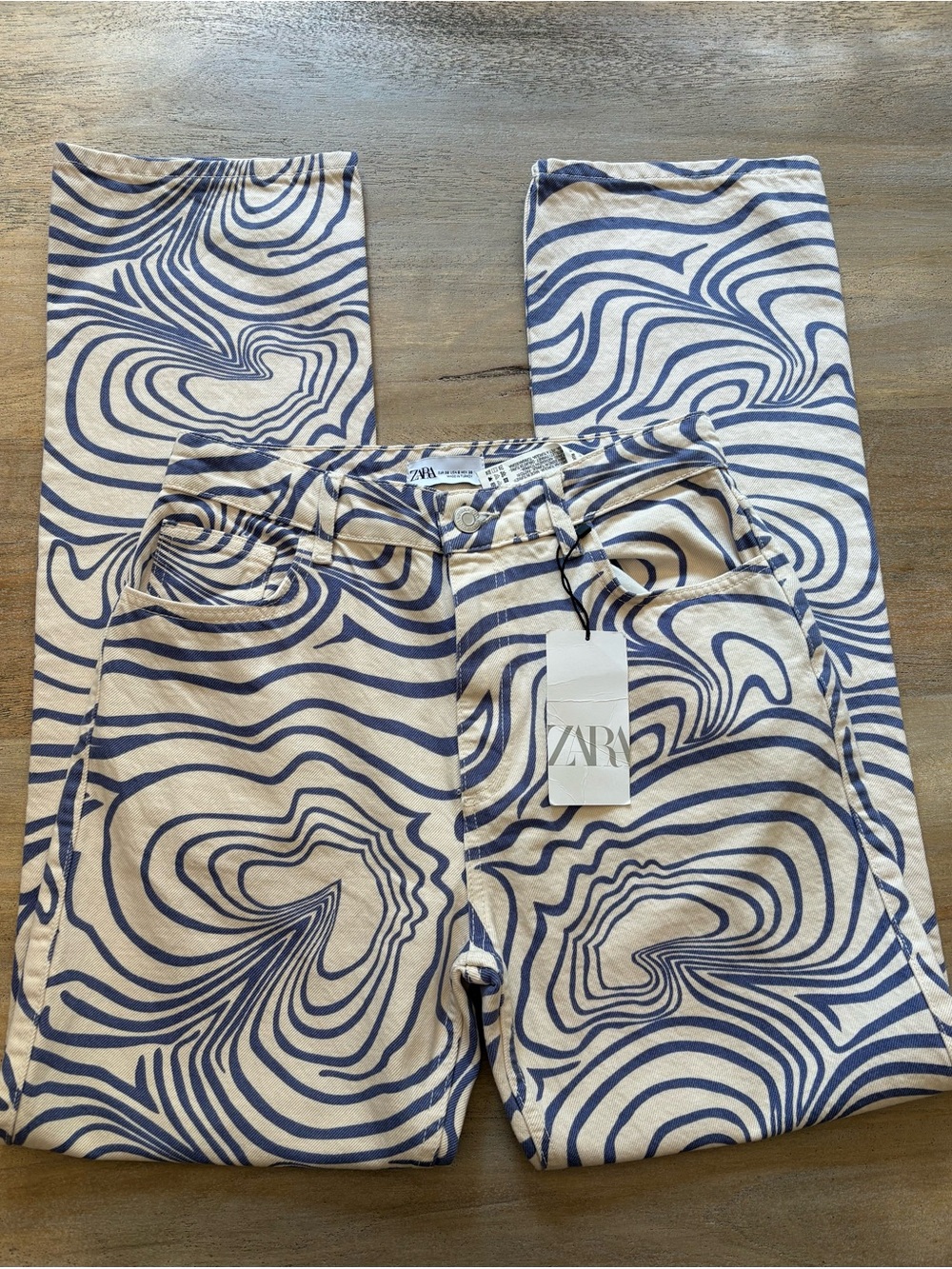 Zara Psychedelic Swirl Print High Rise Straight Leg Jeans NWT Size 6 - Picture 7 of 8